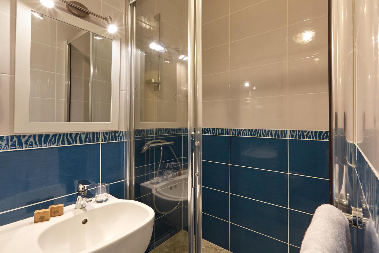 Hotel Centre Port-Royal Saint-Lambert  Εξωτερικό φωτογραφία